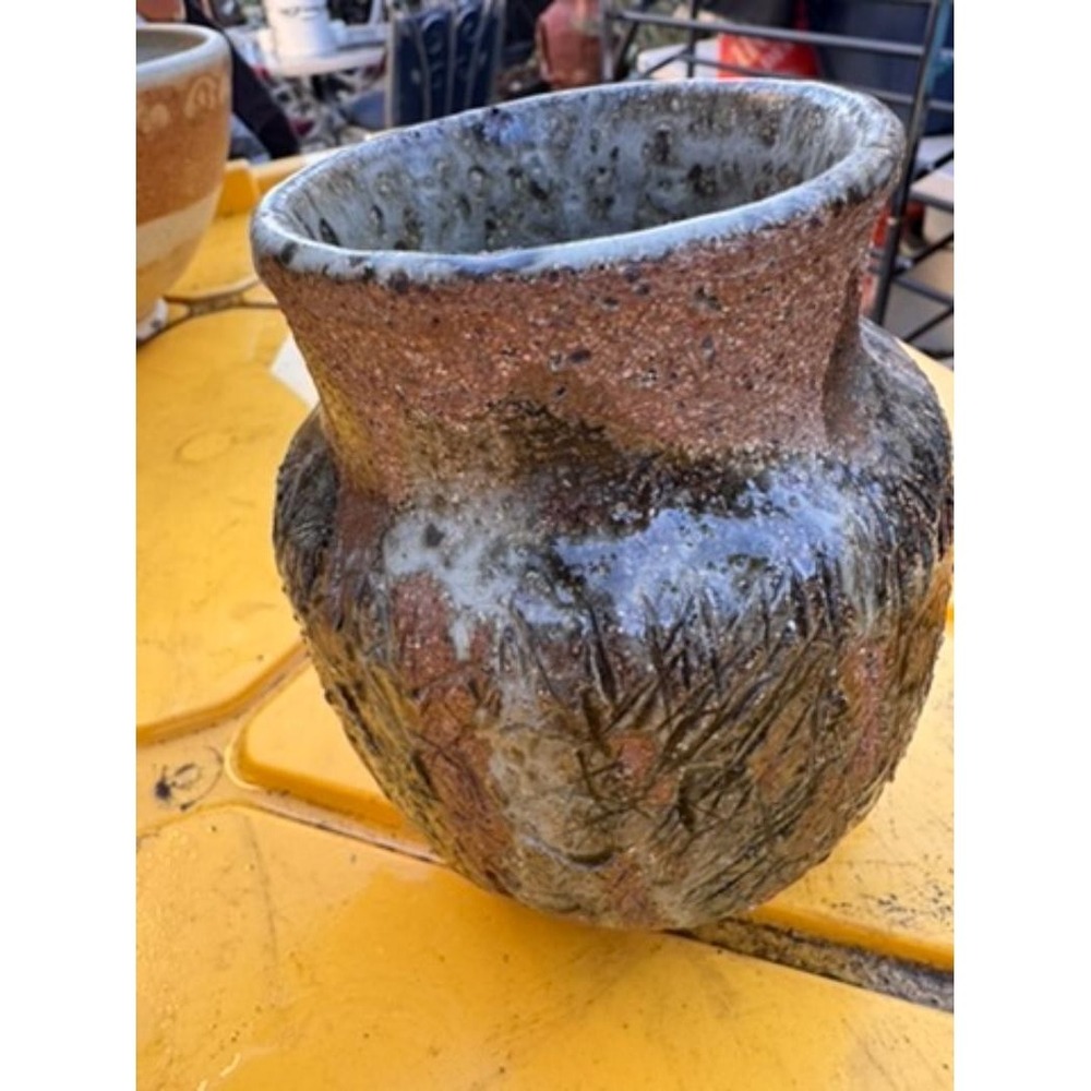 Stoneware Pot/Vase Studio Art Pottery Textured Table Top Home Decor Collectible - Picture 7 of 11